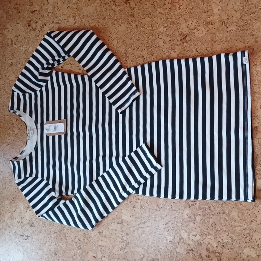 Billabong Black & White Striped Bodycon Long Sleeved Dress Size L NWT
